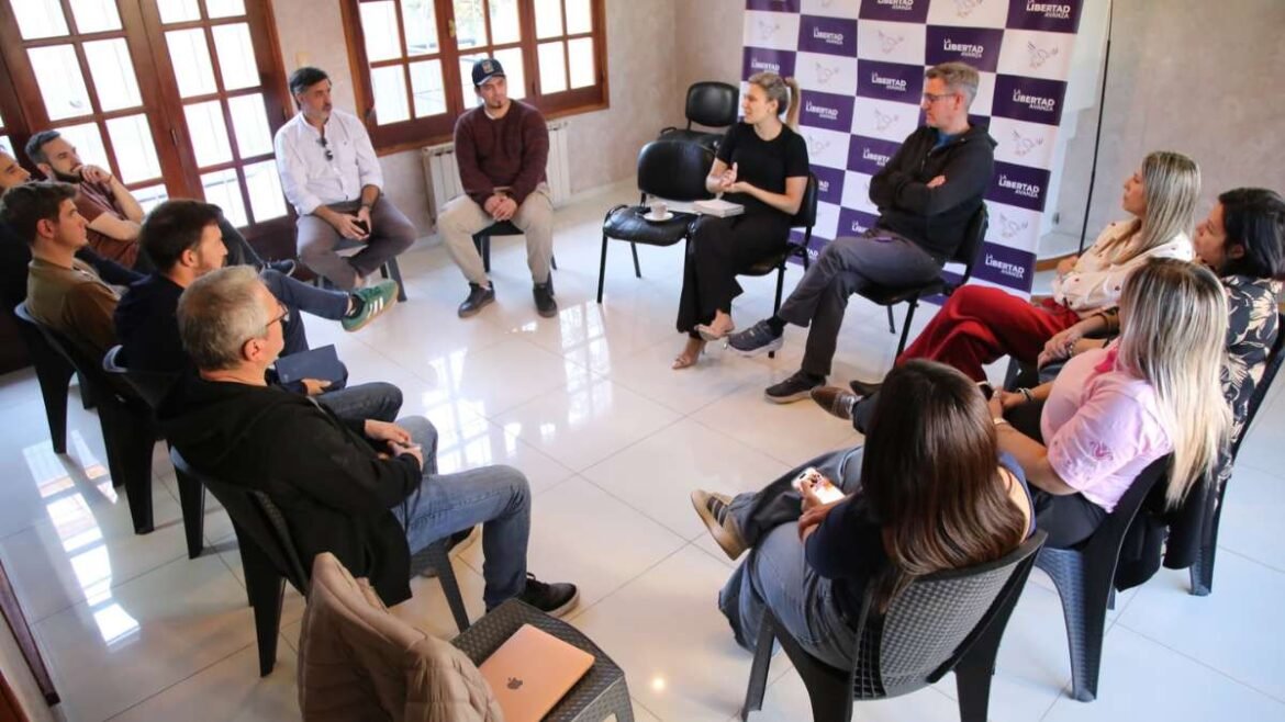 La Libertad Avanza y una nueva reunión en Neuquén.