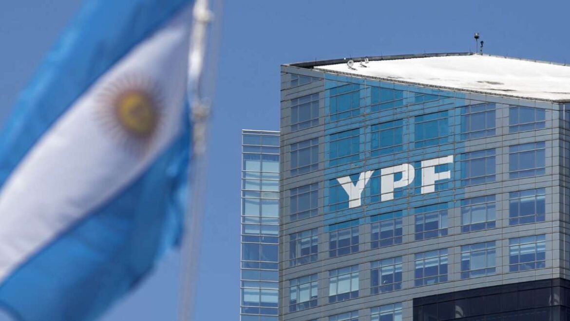 Argentina respira tras el fallo de YPF.