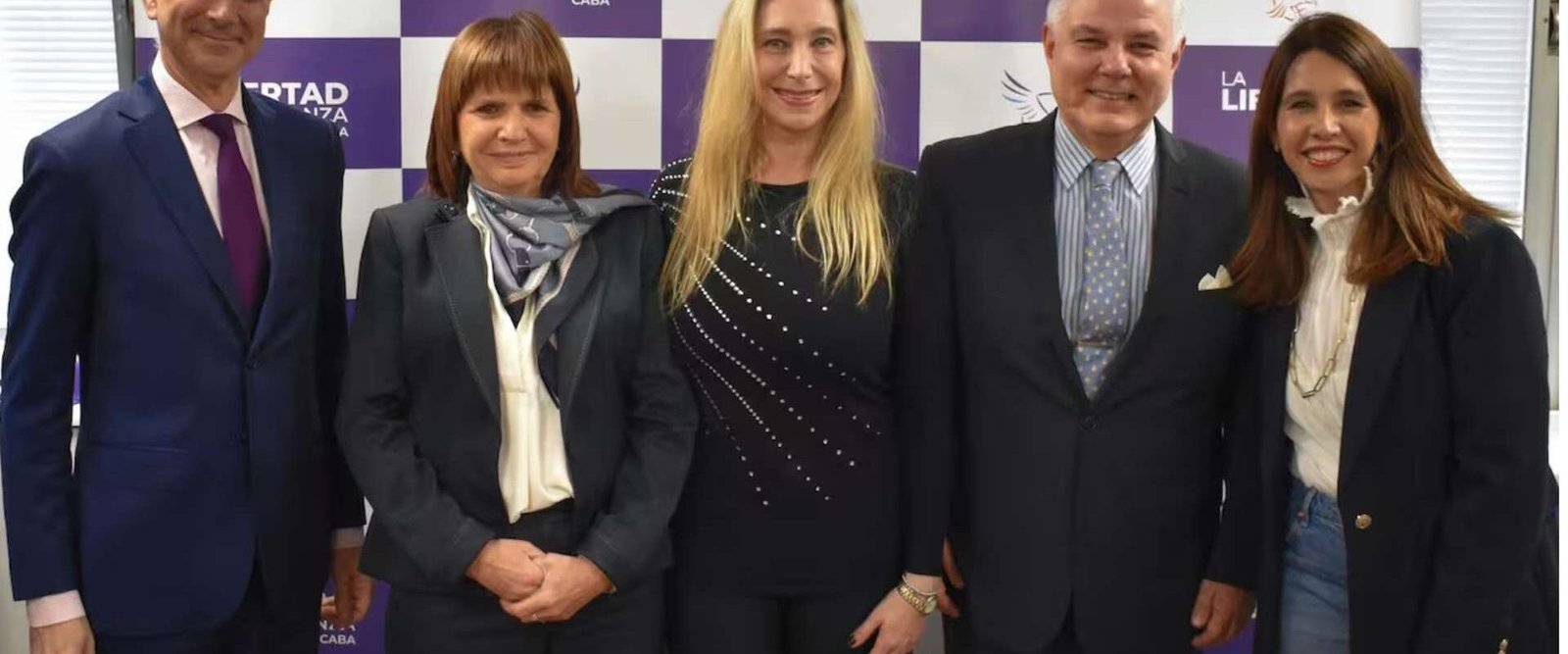 Karina Milei junto a varios referentes de la Ciudad de Buenos Aires.