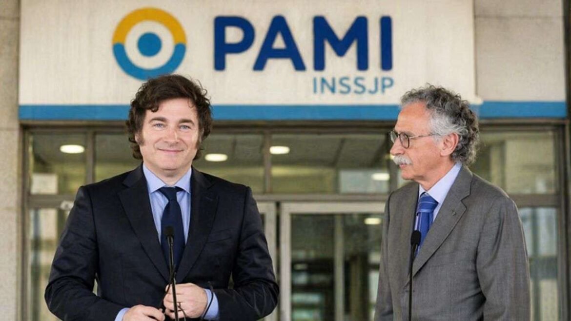 Milei junto a Lugones.