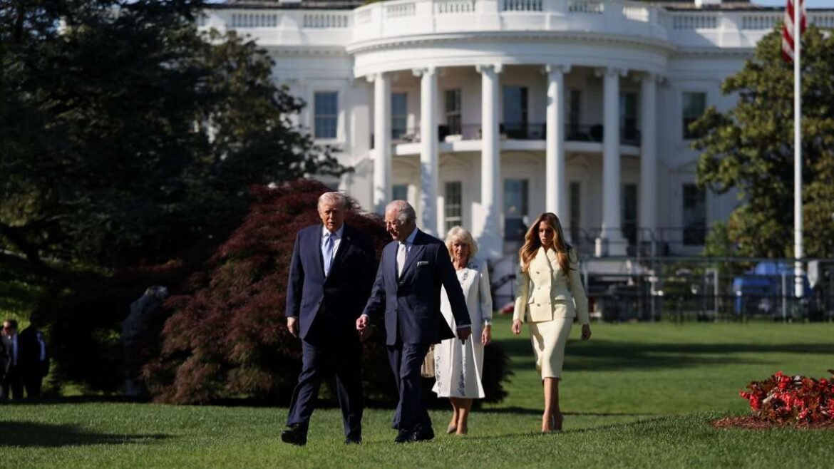 Trump y rey Carlos juntos en la Casa Blanca.