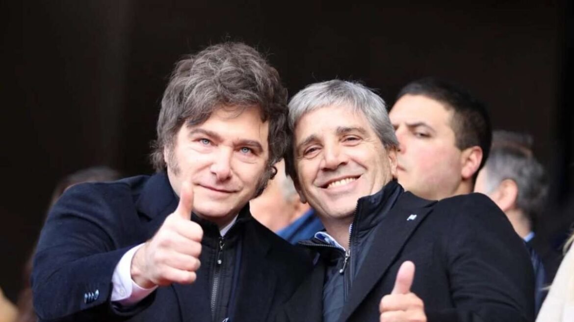 Milei y Caputo celebraron la baja de la inflación en abril.