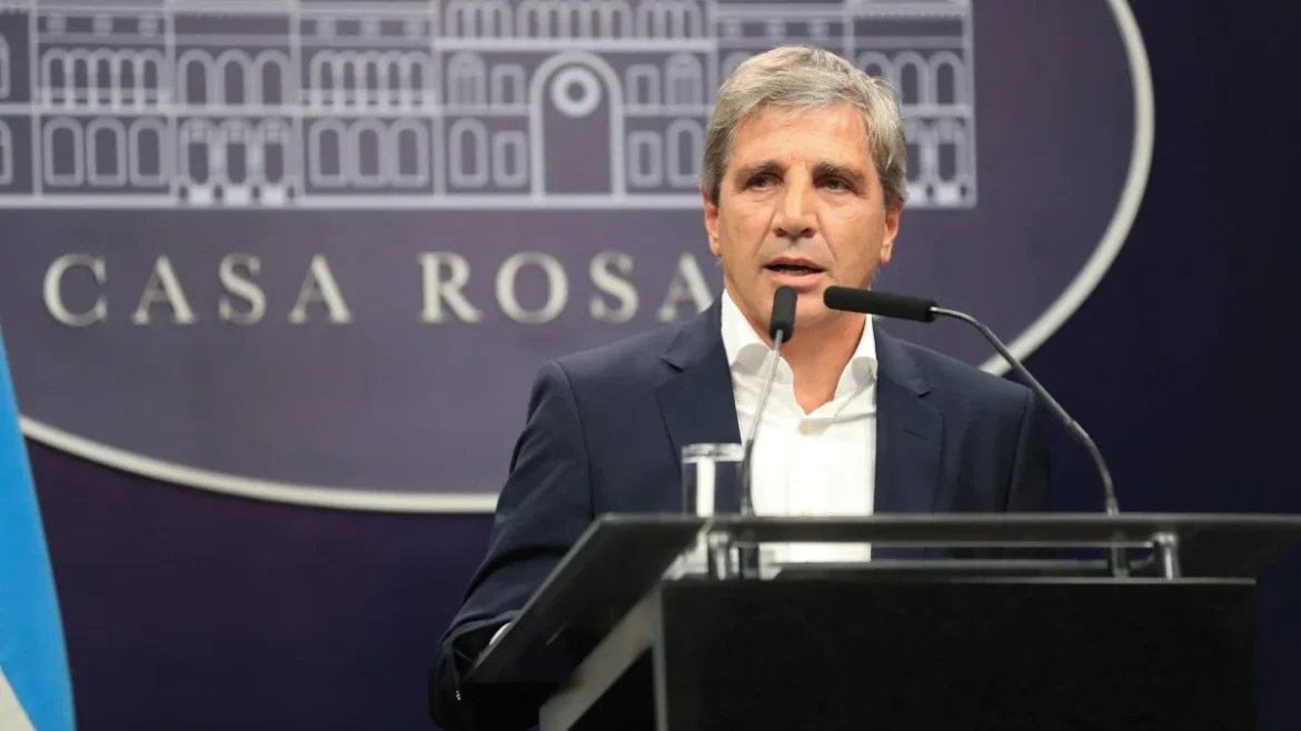 Luis Caputo, ministro de Economía.