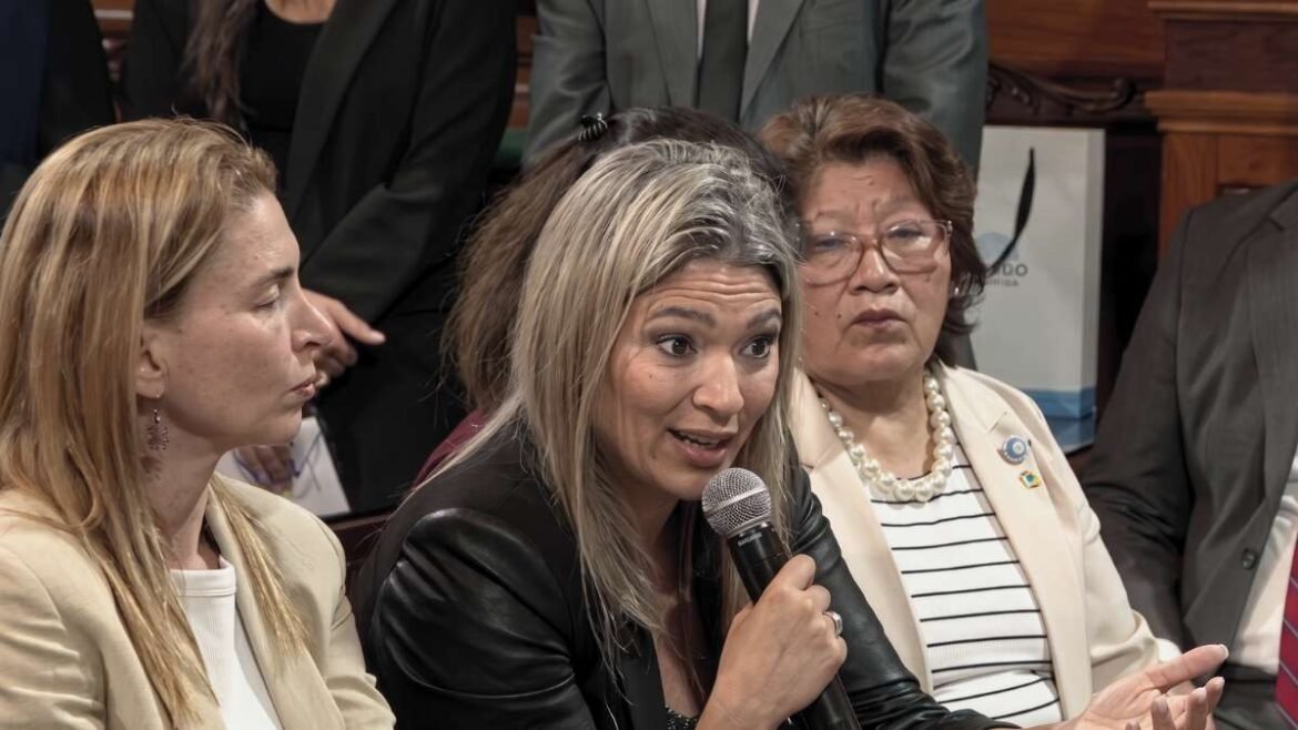 Nadia Márquez, senadora nacional.